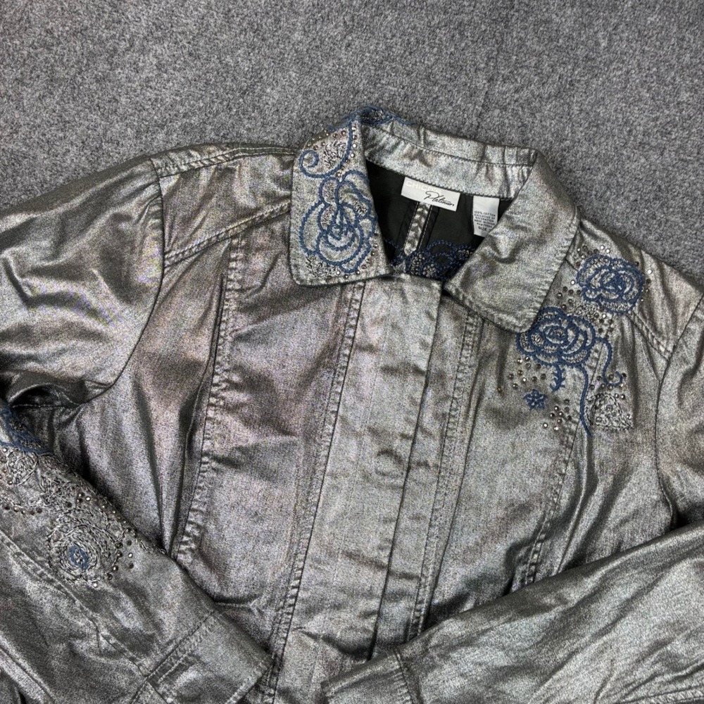 Chicos Platinum Metallic Silver Denim Jacket Floral Rhinestone Womens Size 3